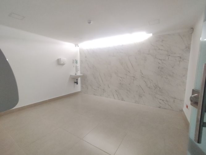 Edificio en  Arriendo en Niza, Bogotá - Miniatura 4