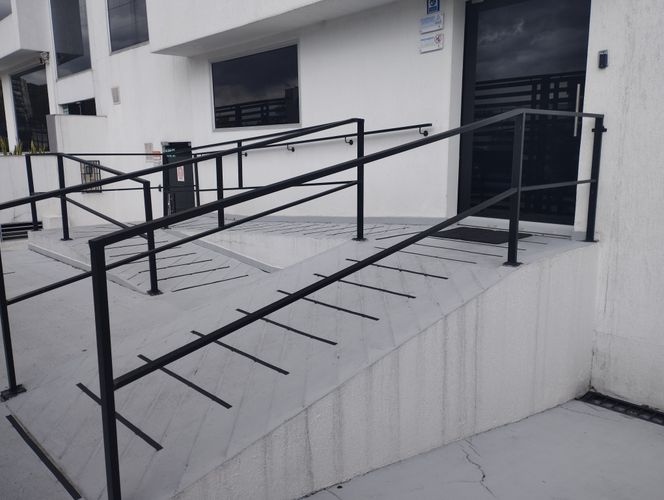 Edificio en  Arriendo en Niza, Bogotá - Miniatura 11