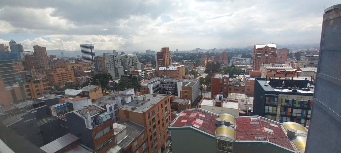 Apartamento en Arriendo en Chapinero Alto, Bogotá - Miniatura 2