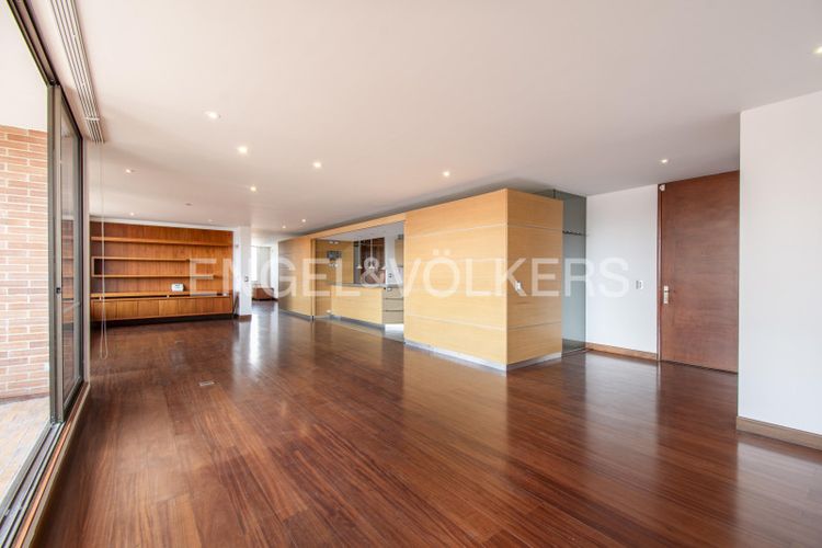 Apartamento en  Venta en El chico, Bogotá - Miniatura 2