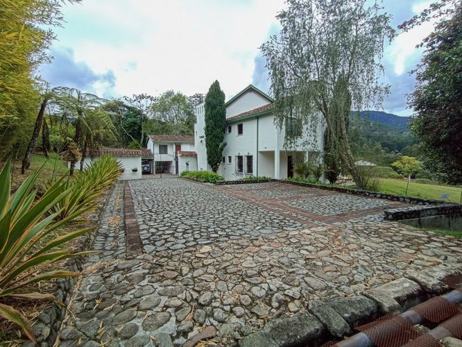 Finca en  Arriendo en Los salados, El Retiro - Imagen 1