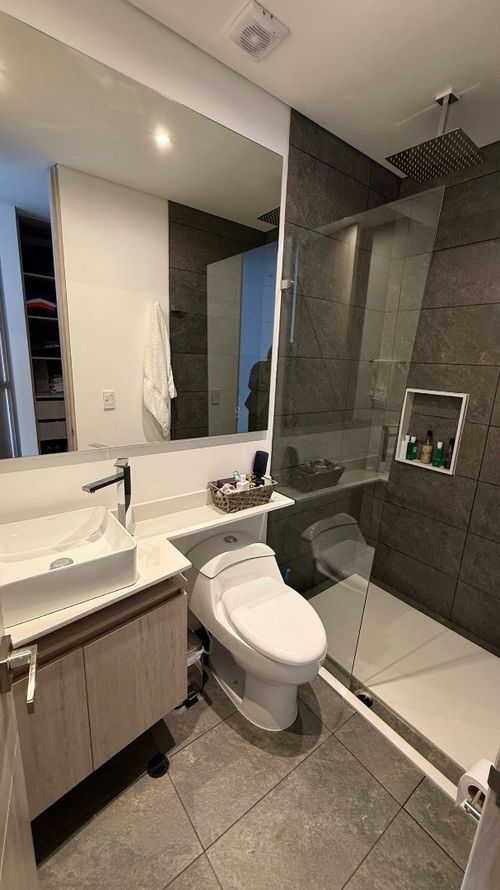 Apartaestudio en Arriendo en Chicó Alto, Bogotá - Miniatura 10