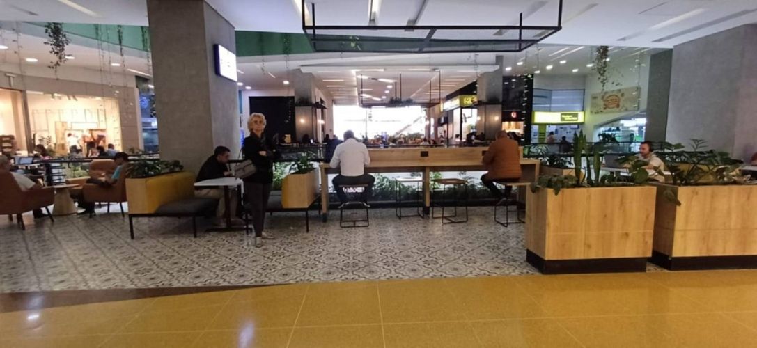 Local en Arriendo en El Poblado, Medellín - Imagen 1
