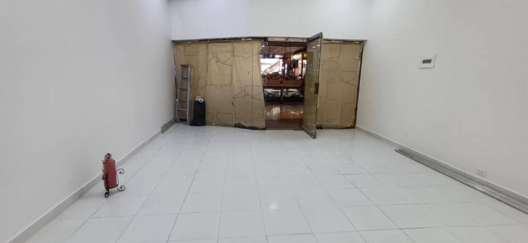 Local en Arriendo en El Poblado, Medellín - Miniatura 13