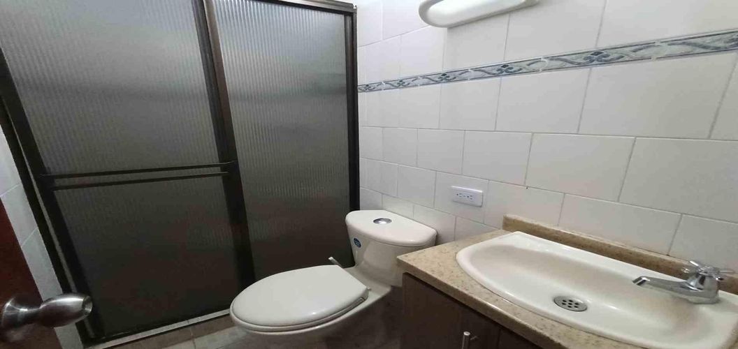 Apartamento en Arriendo en Av Paralela, Manizales - Miniatura 17