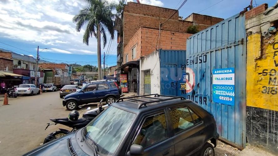 Parqueadero en Arriendo en Naranjal, Medellín - Miniatura 12