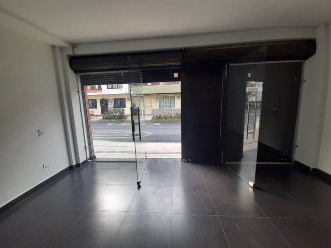 Local en Arriendo en Las Lomitas, Sabaneta - Miniatura 3