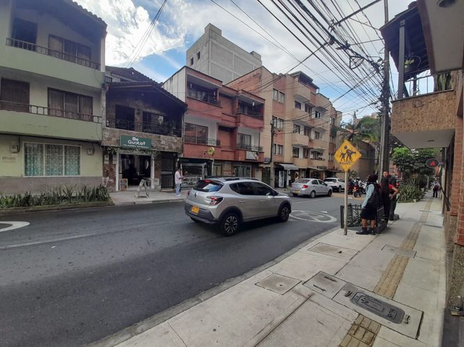 Local en Arriendo en Las Lomitas, Sabaneta - Miniatura 9