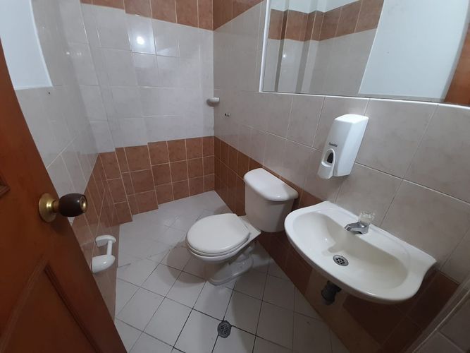 Local en Arriendo en Las Lomitas, Sabaneta - Miniatura 15