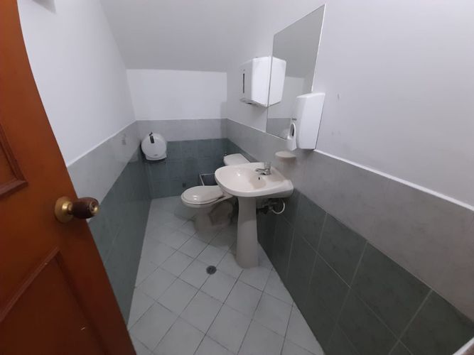 Local en Arriendo en Las Lomitas, Sabaneta - Miniatura 22