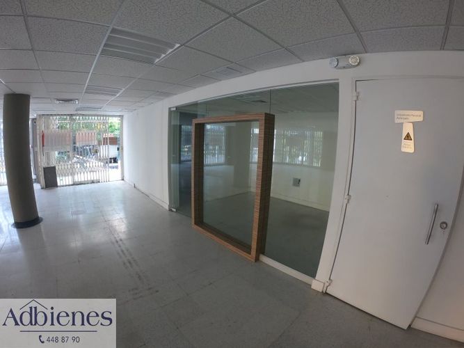 Local en  Arriendo en Laureles, Medellín - Miniatura 3
