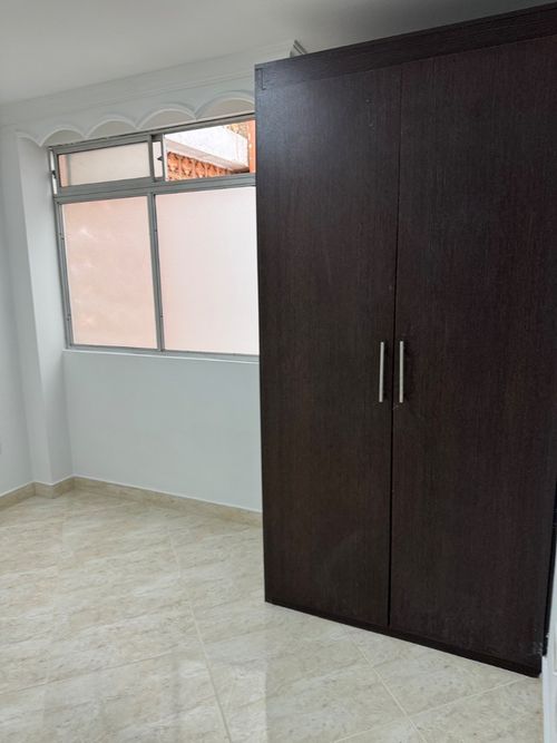 Apartamento en Arriendo en Los colores, Medellín - Miniatura 8