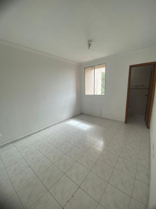 Apartaestudio en Arriendo en Ciudad jardin, Barranquilla - Miniatura 7