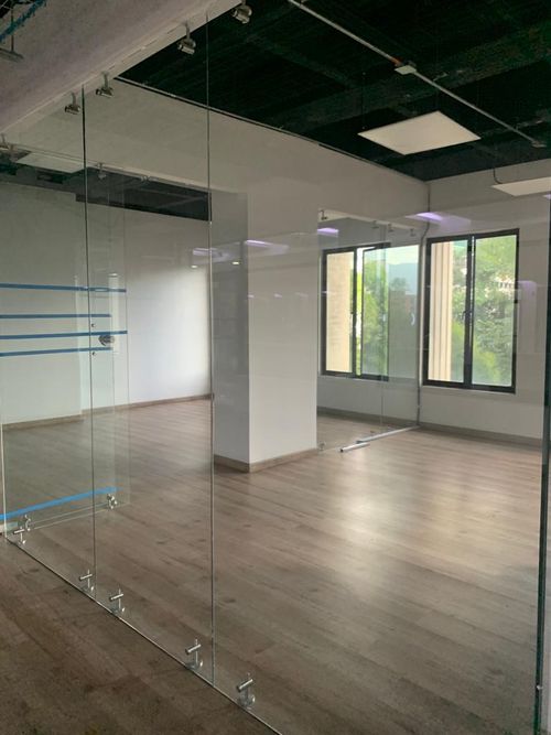 Oficina en Arriendo en El Poblado, Medellín - Miniatura 10