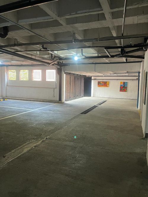 Edificio en Venta en La aguacatala, Medellín - Miniatura 3