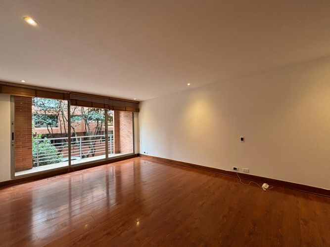 Apartamento en Arriendo en El Virrey, Bogotá - Miniatura 7