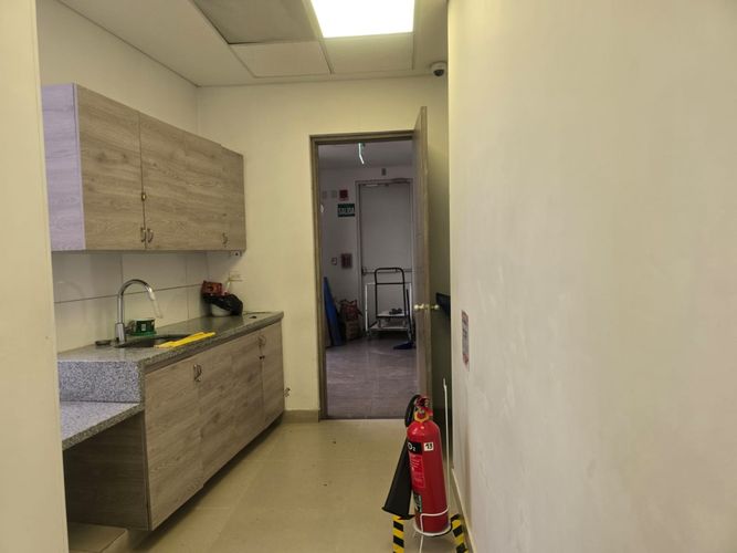 Oficina en Arriendo en Pontevedra, Bogotá - Miniatura 8