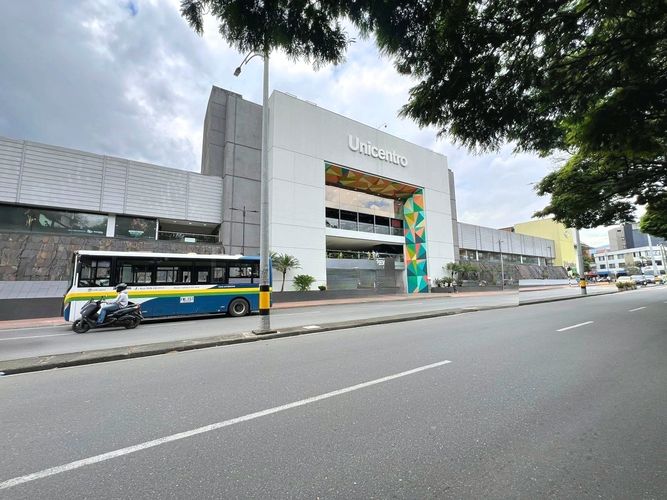 Local en Venta en Laureles, Medellín - Miniatura 2