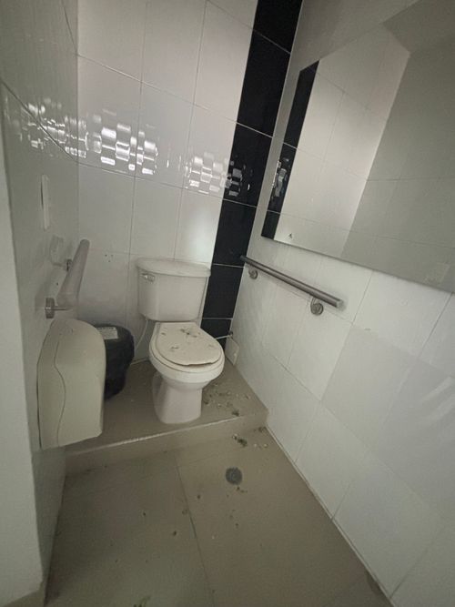 Local en Venta en Kennedy Central, Bogotá - Miniatura 26