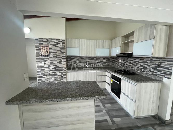 Apartamento en Venta en El Poblado, Medellín - Miniatura 4