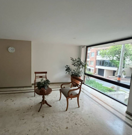 Apartamento en Arriendo en Los rosales, Bogotá - Miniatura 2