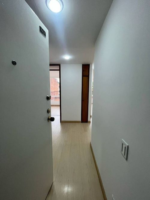 Apartamento en Arriendo en Los rosales, Bogotá - Miniatura 3