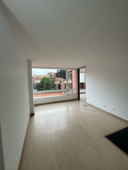 Apartamento en Arriendo en Los rosales, Bogotá - Miniatura 4