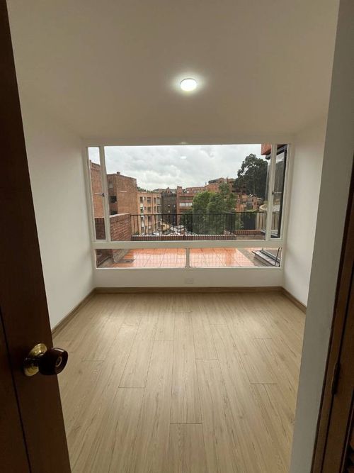 Apartamento en Arriendo en Los rosales, Bogotá - Miniatura 15