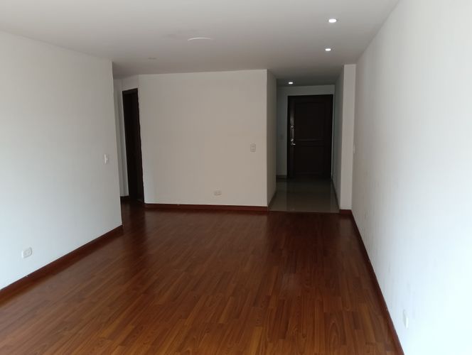 Apartamento en Arriendo en Santa Barbara, Bogotá - Miniatura 8