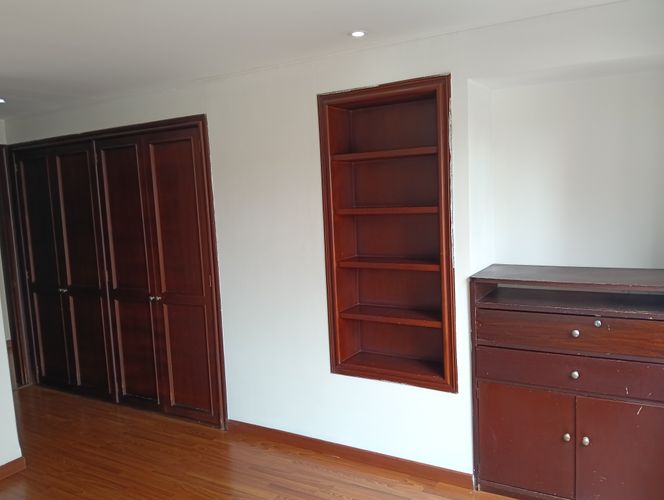 Apartamento en Arriendo en Santa Barbara, Bogotá - Miniatura 11