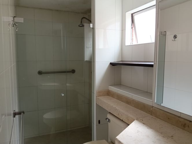 Apartamento en Arriendo en Santa Barbara, Bogotá - Miniatura 13