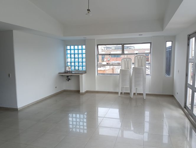 Apartamento en Arriendo en Santa Barbara, Bogotá - Miniatura 23
