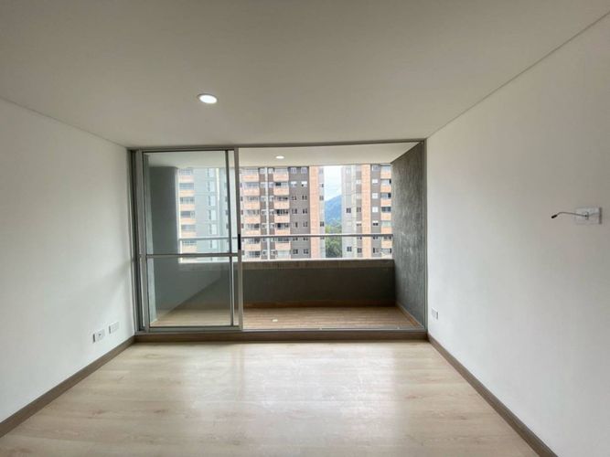Apartaestudio en Arriendo en Calle larga, Sabaneta - Miniatura 4