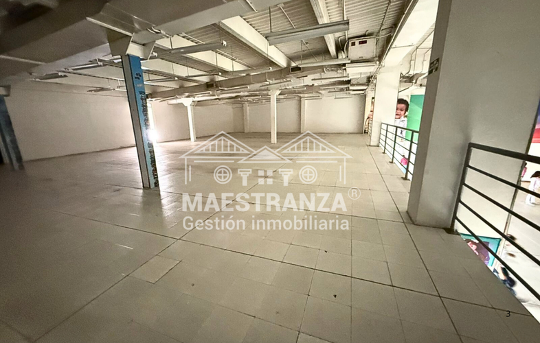 Local en Arriendo en Milla de Oro, Medellín - Miniatura 8