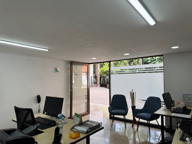 Local en Venta en Laureles, Medellín - Imagen 1