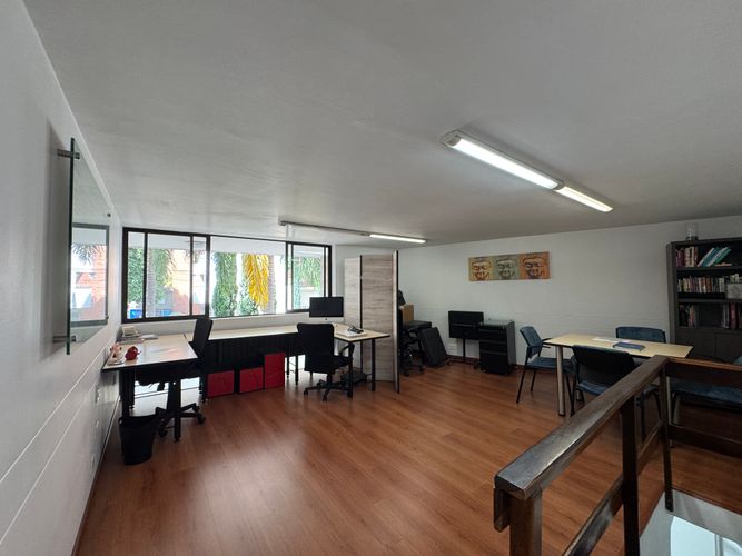 Local en Venta en Laureles, Medellín - Miniatura 3