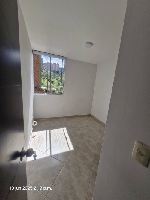 Apartamento en Arriendo en Calasanz, Medellín - Miniatura 15