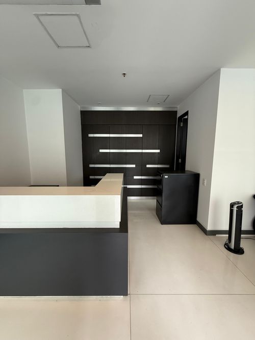 Oficina en Arriendo en Cedritos, Bogotá - Miniatura 4
