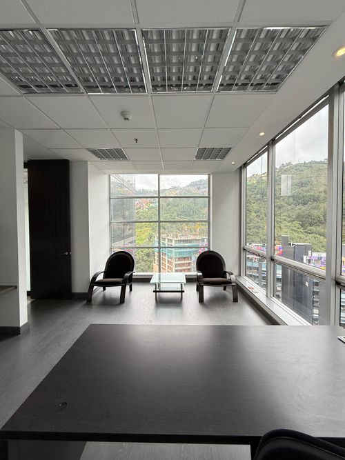 Oficina en Arriendo en Cedritos, Bogotá - Miniatura 8