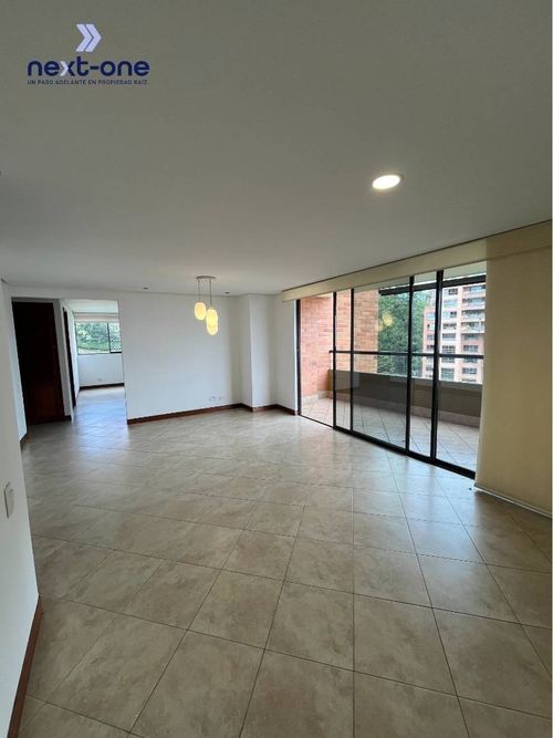 Apartamento en  Arriendo en El tesoro, Medellín - Imagen 1
