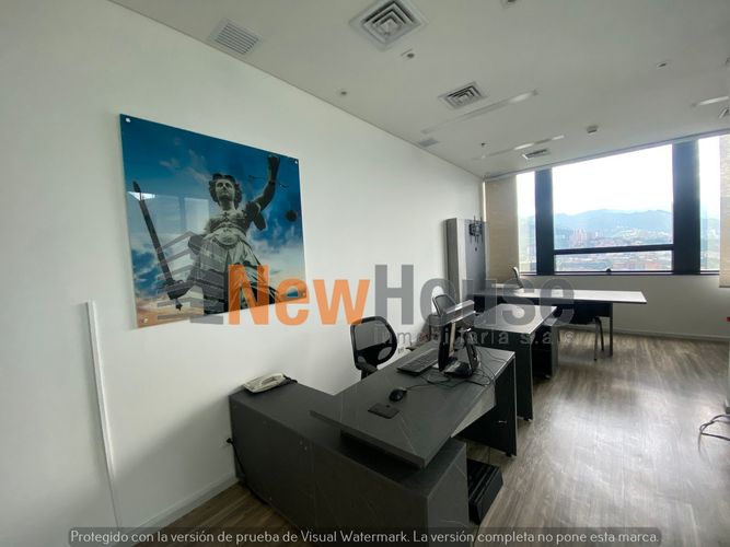 Oficina en Arriendo en El Poblado, Medellín - Miniatura 2