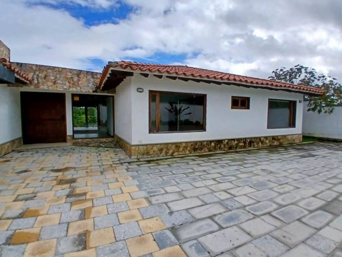 Finca en Arriendo en Pontezuela, Rionegro - Imagen 1