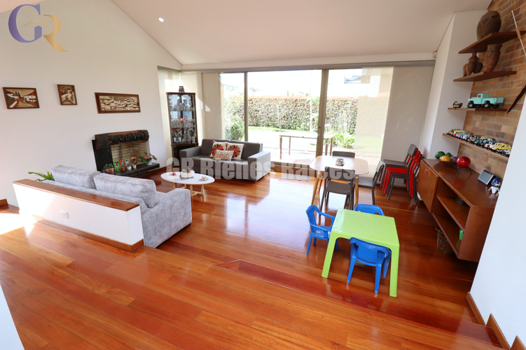 Casa en Arriendo en Cota - Miniatura 4