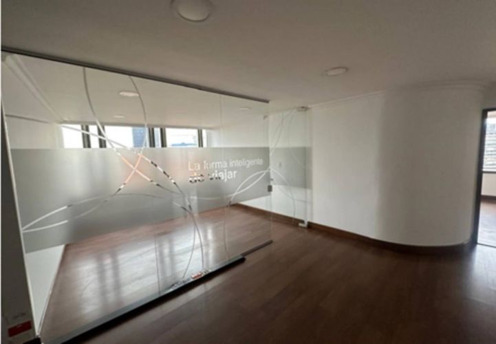 Oficina en Arriendo en Parque Central Bavaria, Bogotá - Miniatura 8