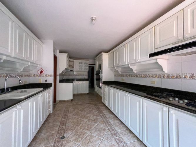 Casa en Arriendo en Zuñiga, Medellín - Imagen 1