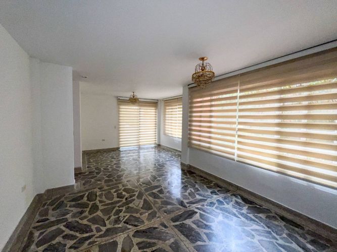 Casa en Arriendo en Zuñiga, Medellín - Miniatura 2