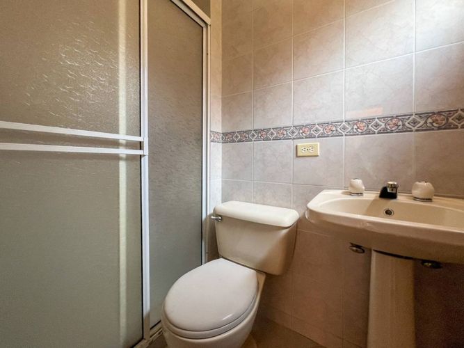 Casa en Arriendo en Zuñiga, Medellín - Miniatura 23