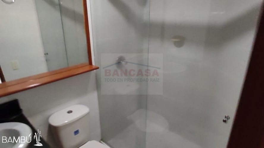 Apartamento en Arriendo en El Poblado, Medellín - Miniatura 9