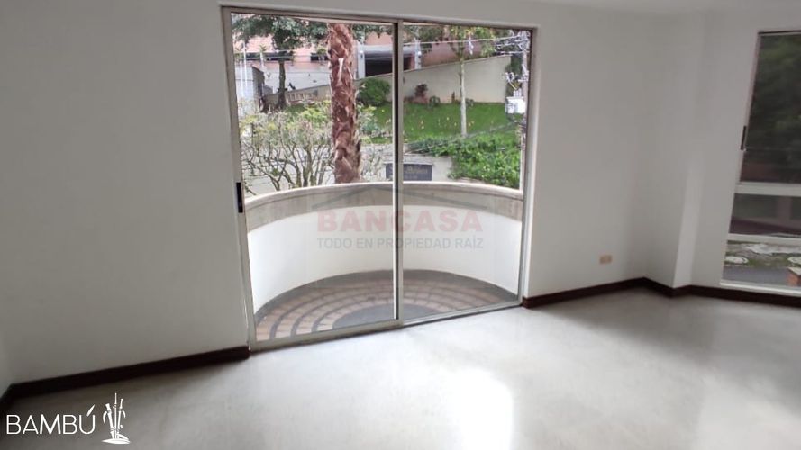 Apartamento en Arriendo en El Poblado, Medellín - Miniatura 2