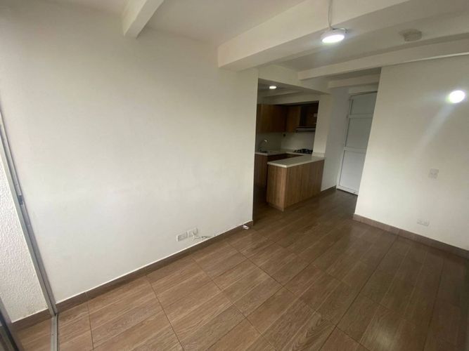 Apartamento en Arriendo en Pajarito, Medellín - Miniatura 5